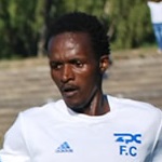 صورة دينيس داودا